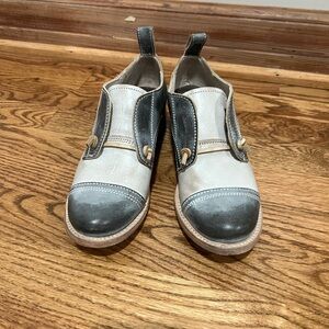 FREEBIRD | Mabel Grey Taupe Leather Oxfords, Size 7. EUC No Box.
